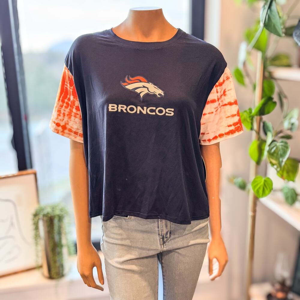 NWT Kooli by l.a.cool NFL Denver Broncos Colorblock Tie Dye Tee Shirt Size M